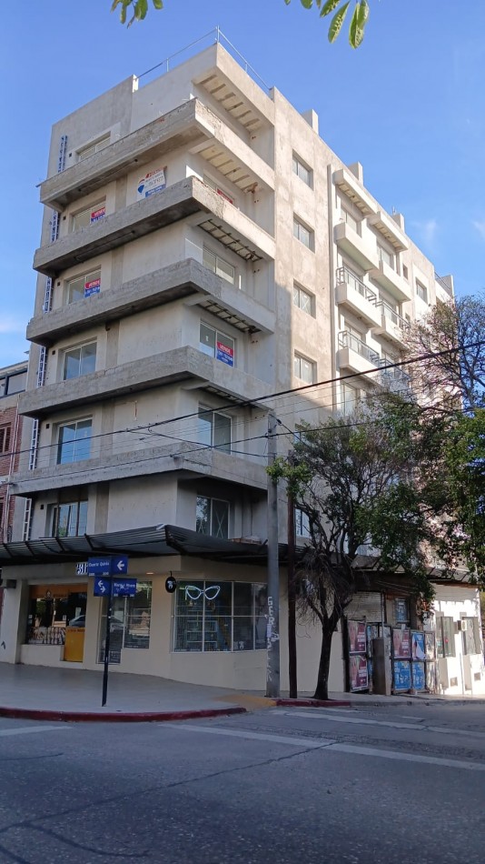 Zona Nuevocentro S/duarte Quiros 2100 a Estrenar Muy Amplio Externo con Balcon