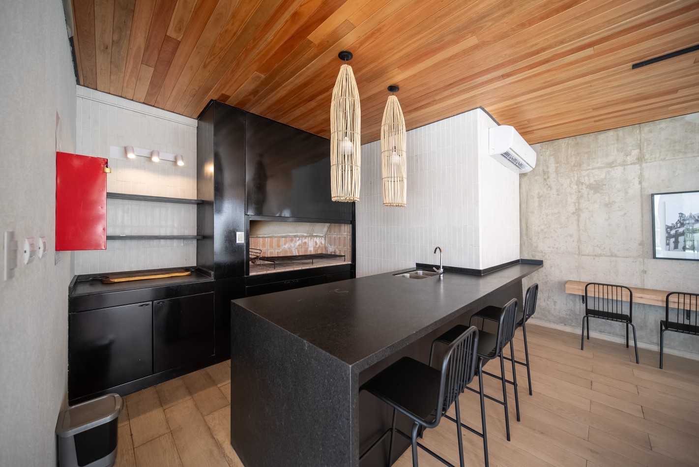 Housing C/financiacion en Docta Autopista Carlos Paz Casas de 3 Dormittorios a Estrenar