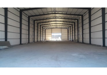 Polo 52 Galpon de 990 m Cubiertos 2000 m. de Terreno Entrega Inmediata - Recibe Canje